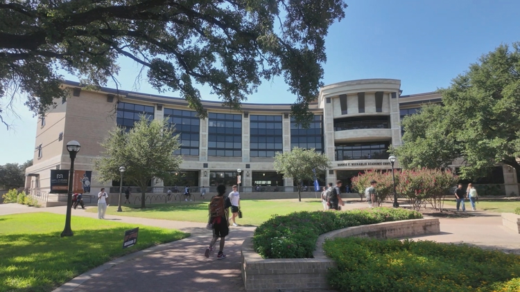 AI is changing the workforce. Here's what educators say students should know — KCEN (Central Texas), Tyler Technology news